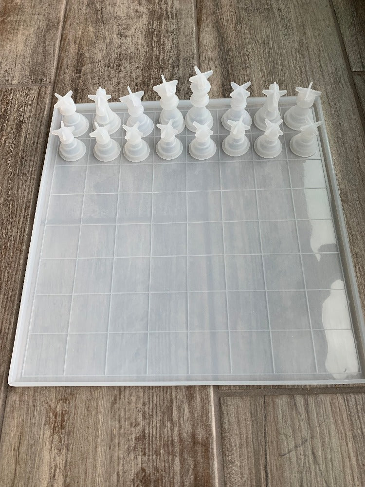 Cheap Chess Resin Mold Set Chess Pieces Silicone Mold and Chess